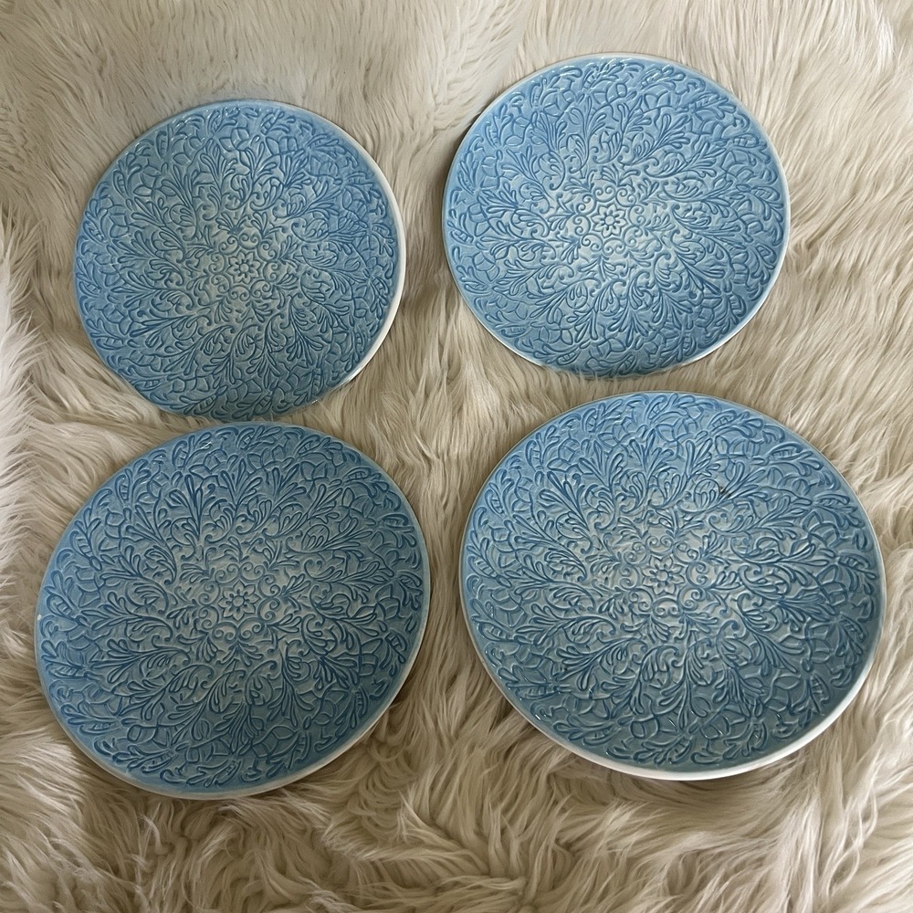 Merritt Set of 4‎ Embossed Floral Blue Melamine Appetizer Dessert Plates